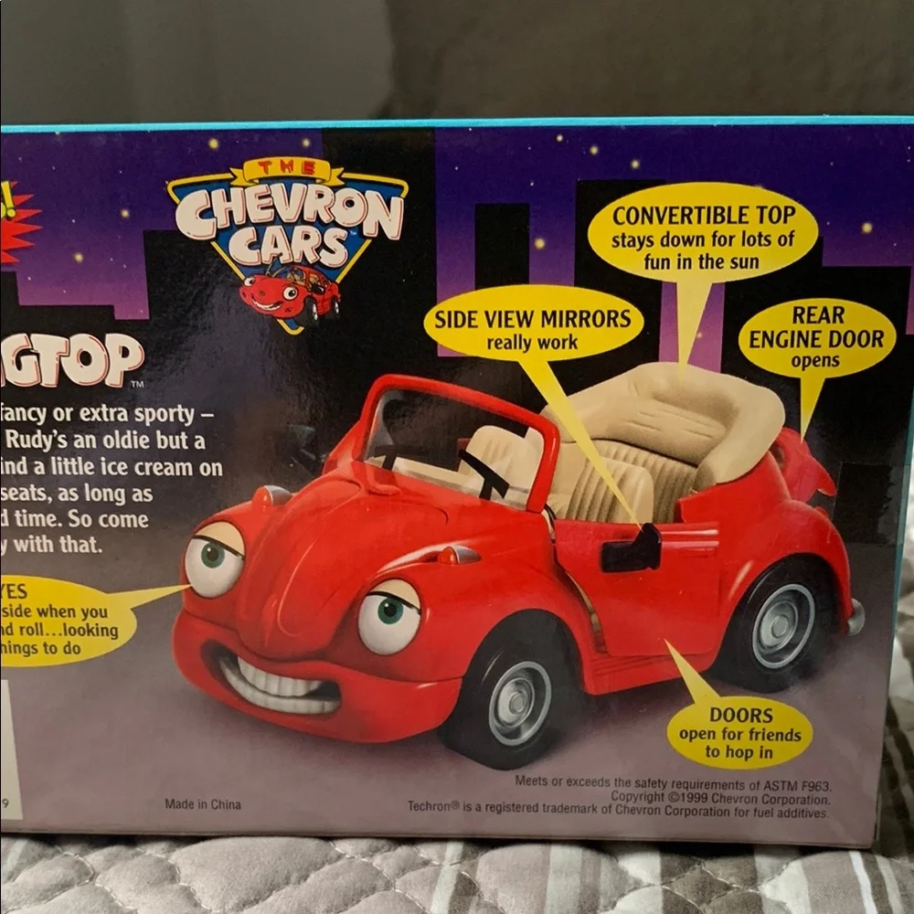 Rudy Ragtop-The Chevron Cars Vintage Collectible 1999 🆕